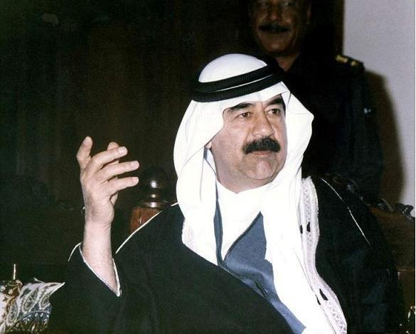 عرف على ابرزهم ١٤ مسؤولا من نظام صدام حسين في السجن العراقي   Sadam.EG.1